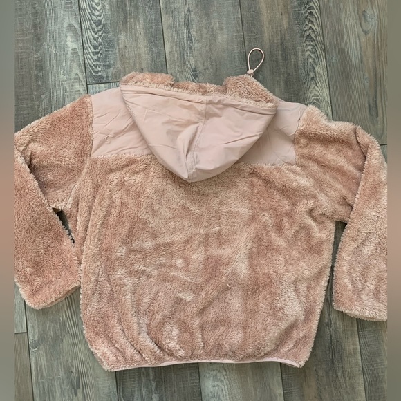 ZYIA Blush Pink Fuzzy Zip Up Jacket - Size Medium - Picture 4 of 4